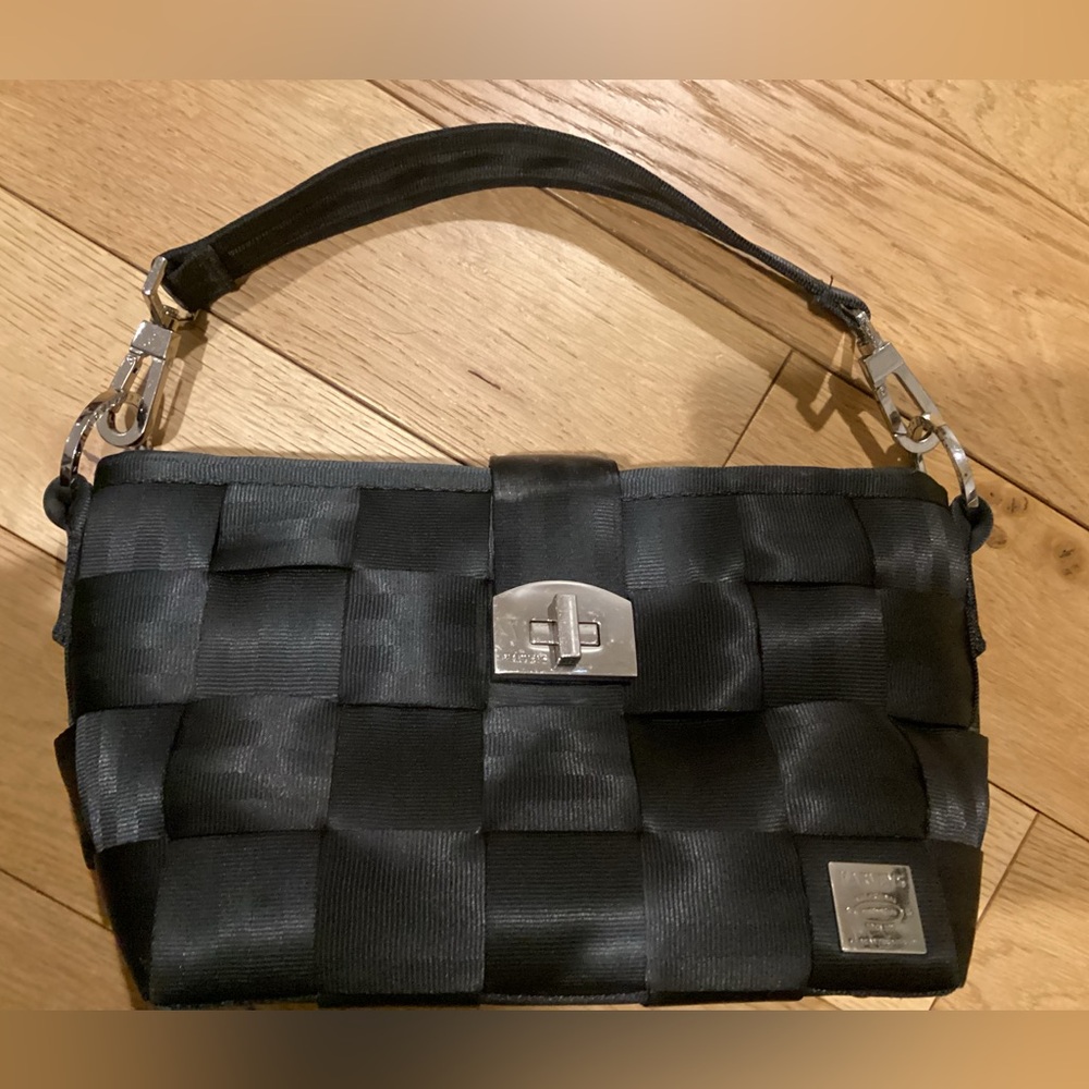 Harveys carriages rare seatbelt bag